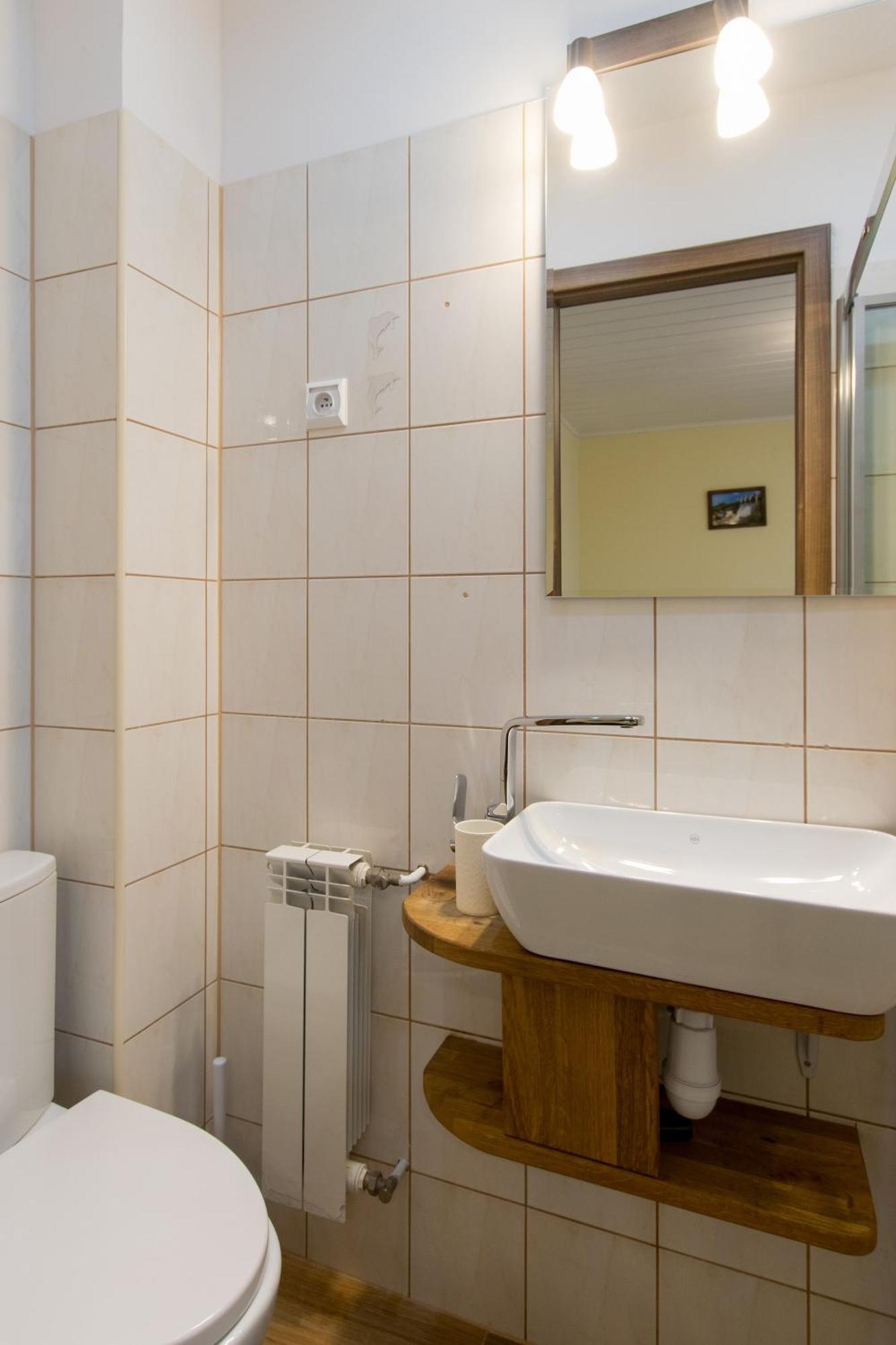 Dworek Julia - Klimatyzowane Komfortowe Pokoje Nad Solina - Bieszczady Polańczyk Habitación foto